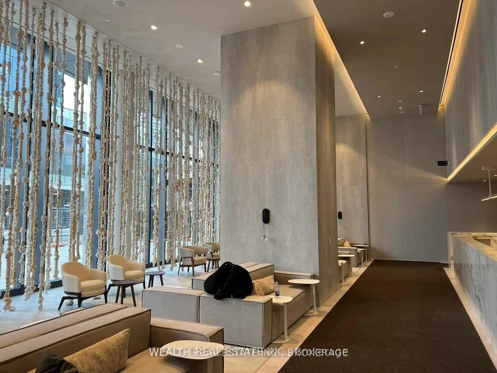 138 Downes Street, #908