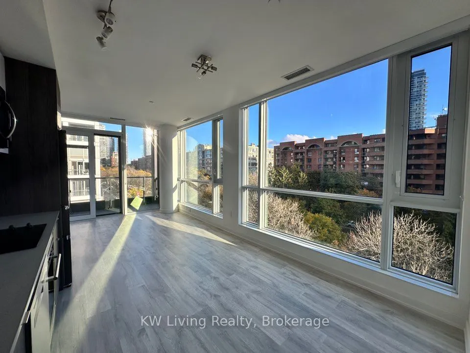 121 Lower Sherbourne Street, #463