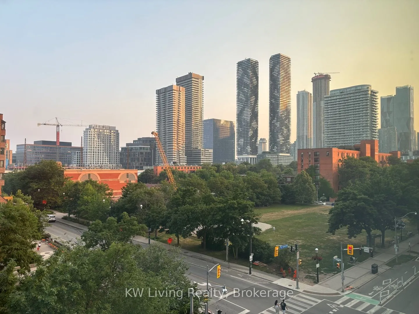 121 Lower Sherbourne Street, #463