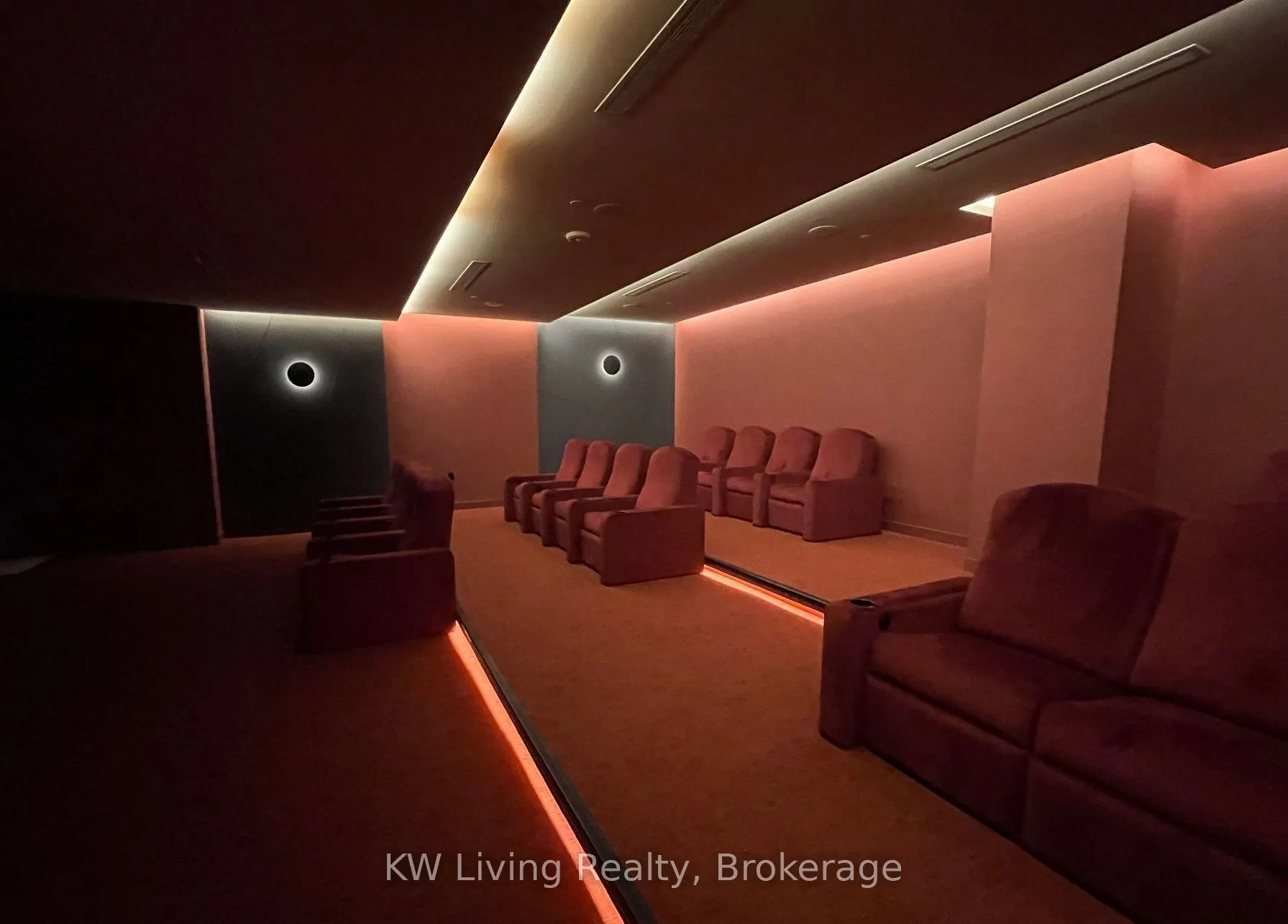 121 Lower Sherbourne Street, #463