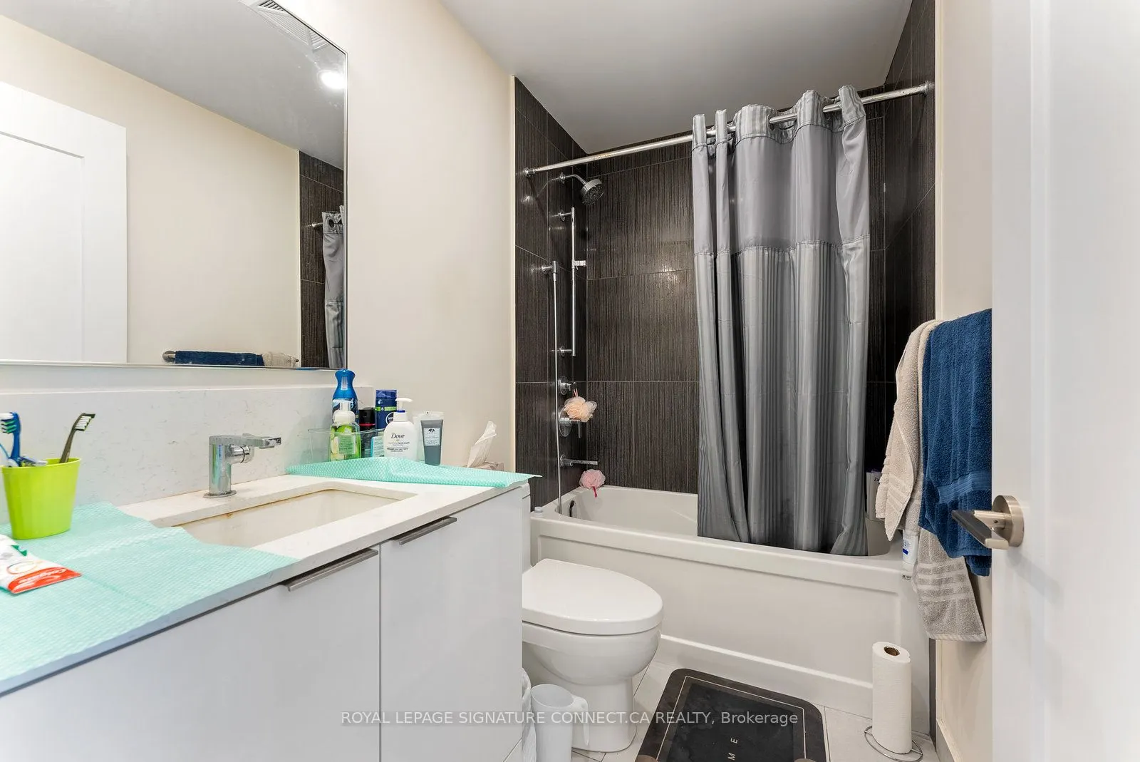 28 Freeland Street, #2006