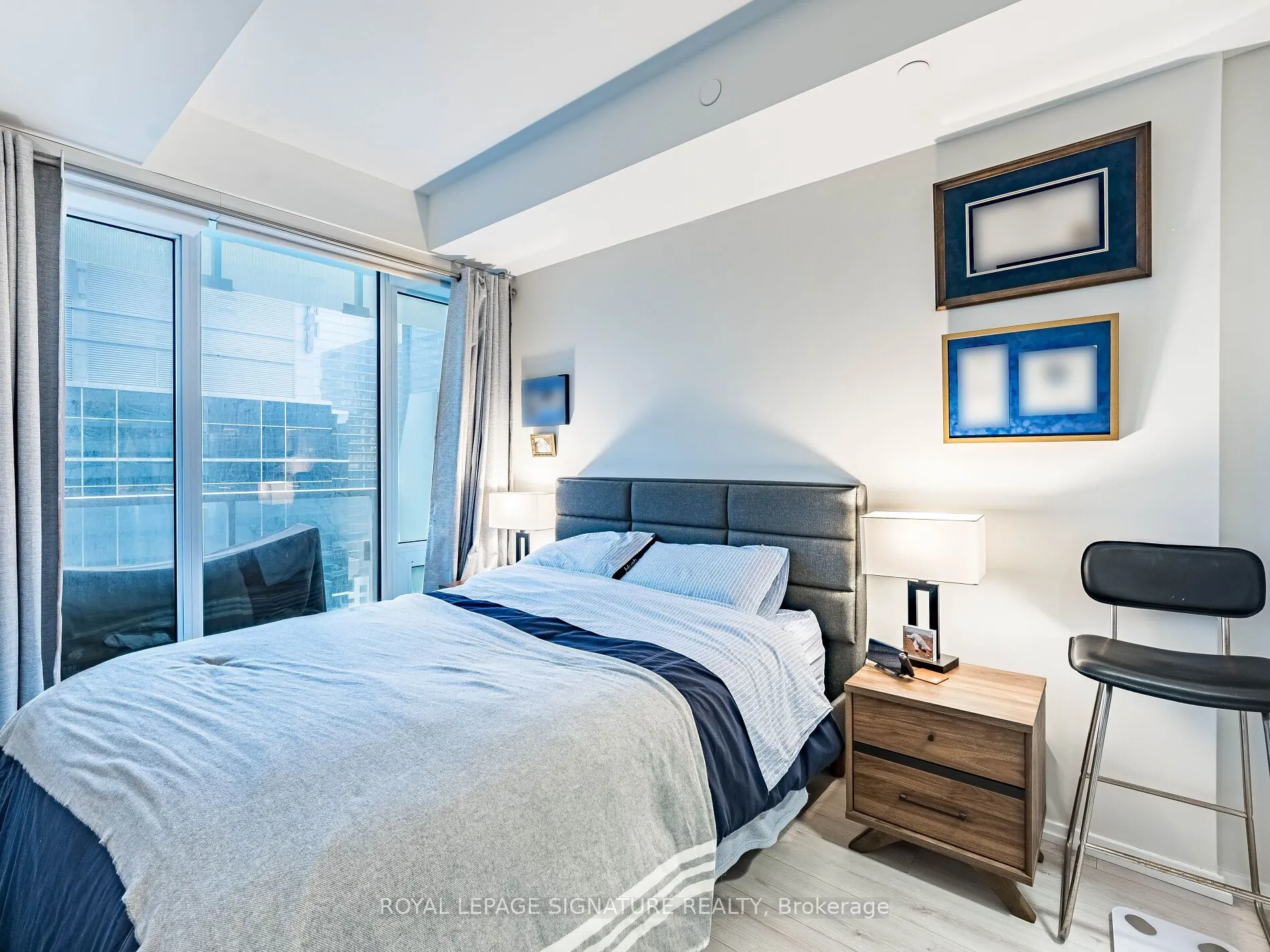 197 Yonge Street, #2107