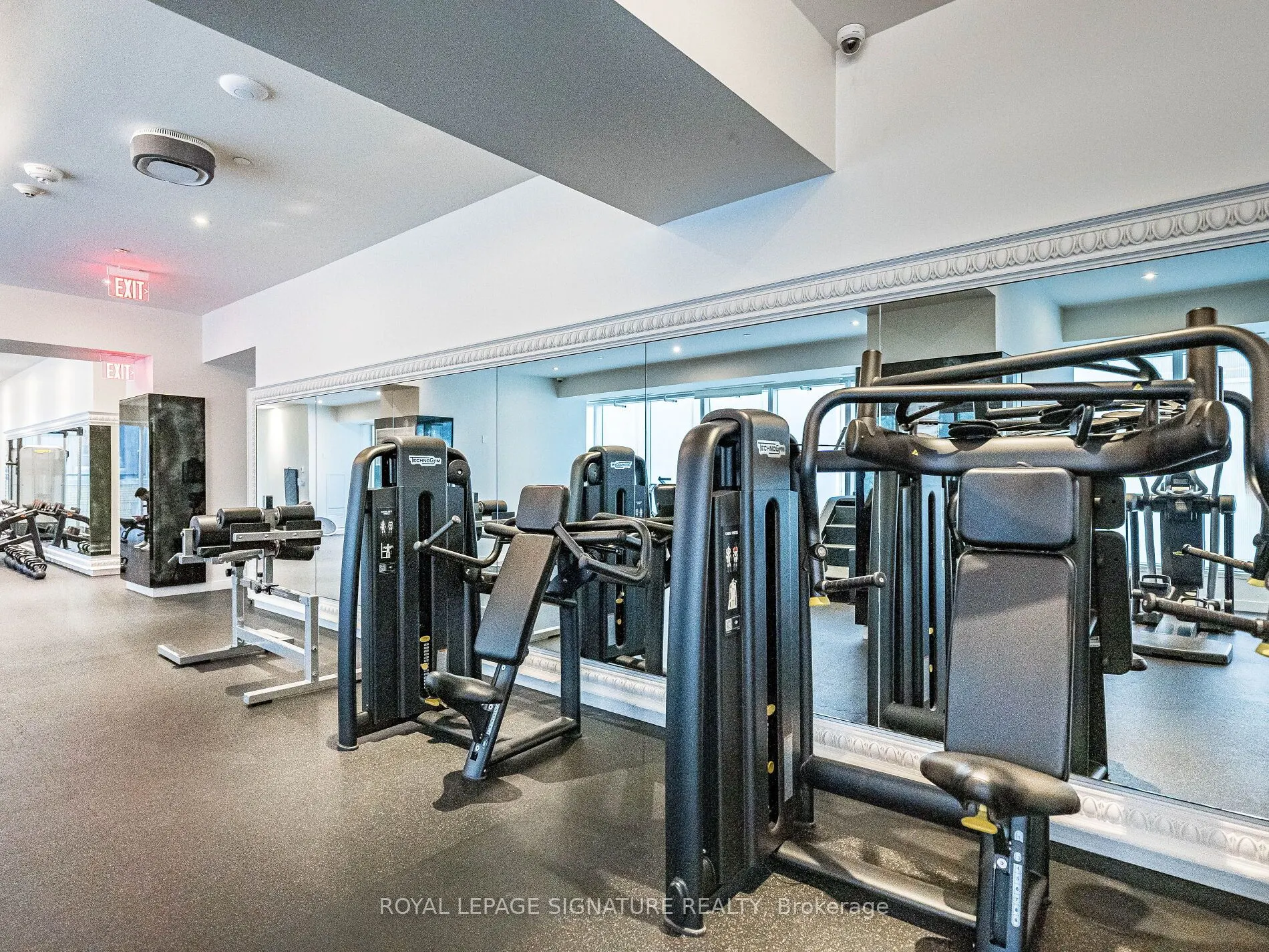 197 Yonge Street, #2107