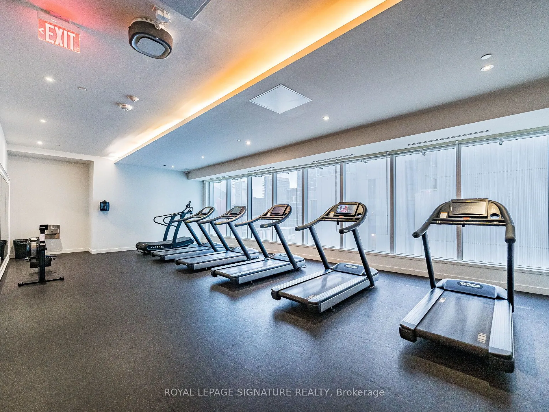 197 Yonge Street, #2107