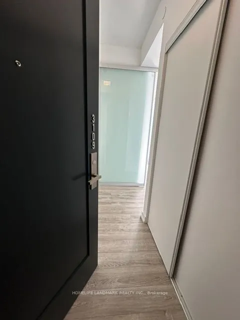 28 Wellesley Street E, #3109