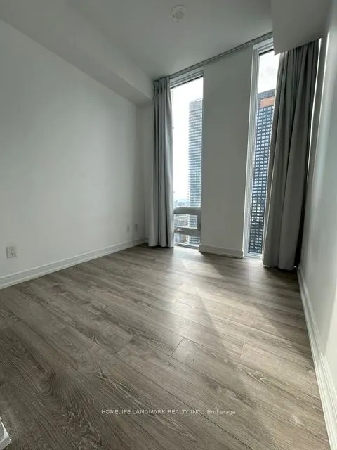 28 Wellesley Street E, #3109