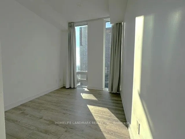 28 Wellesley Street E, #3109