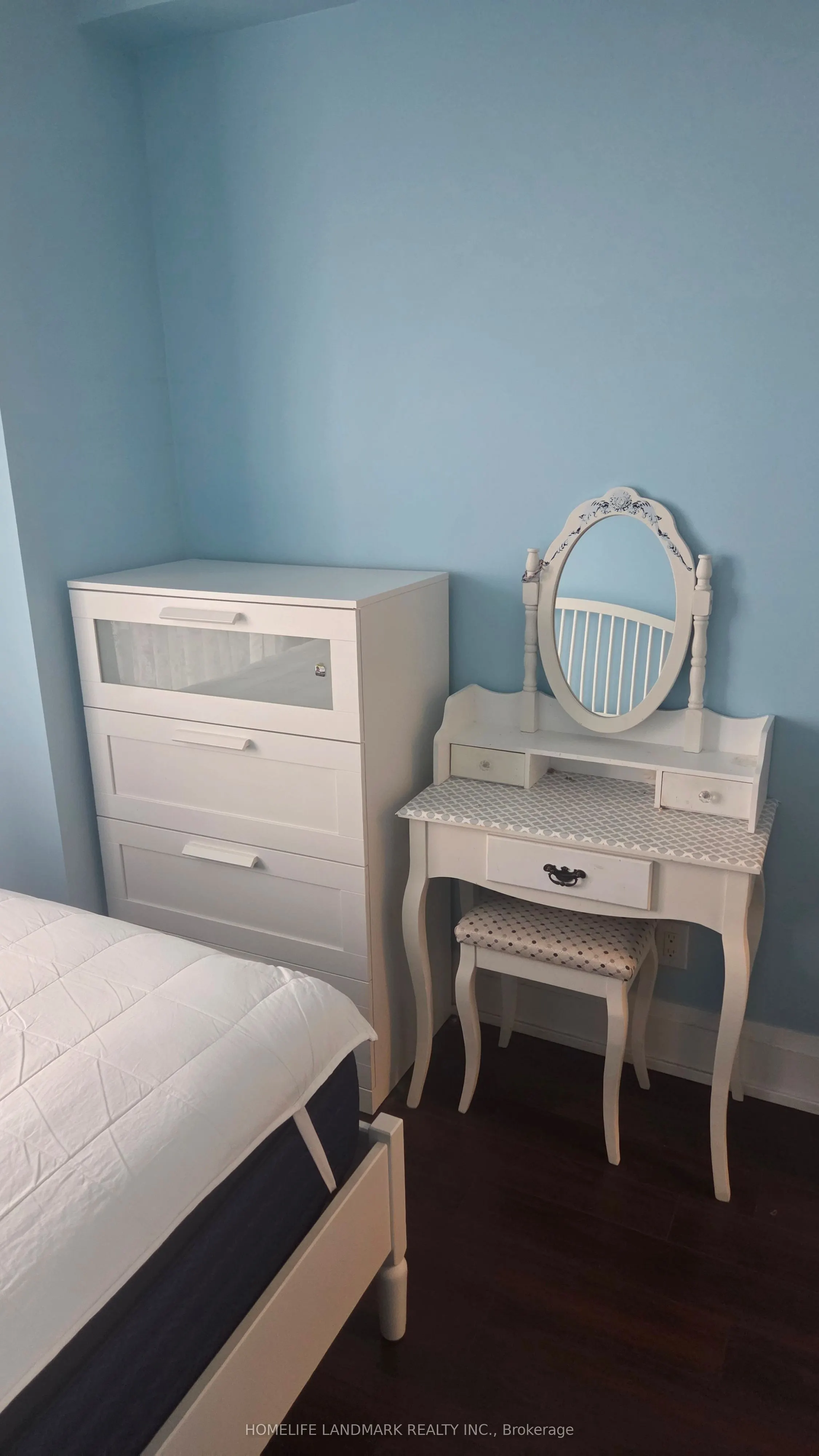 120 Harrison Garden Boulevard, #1329