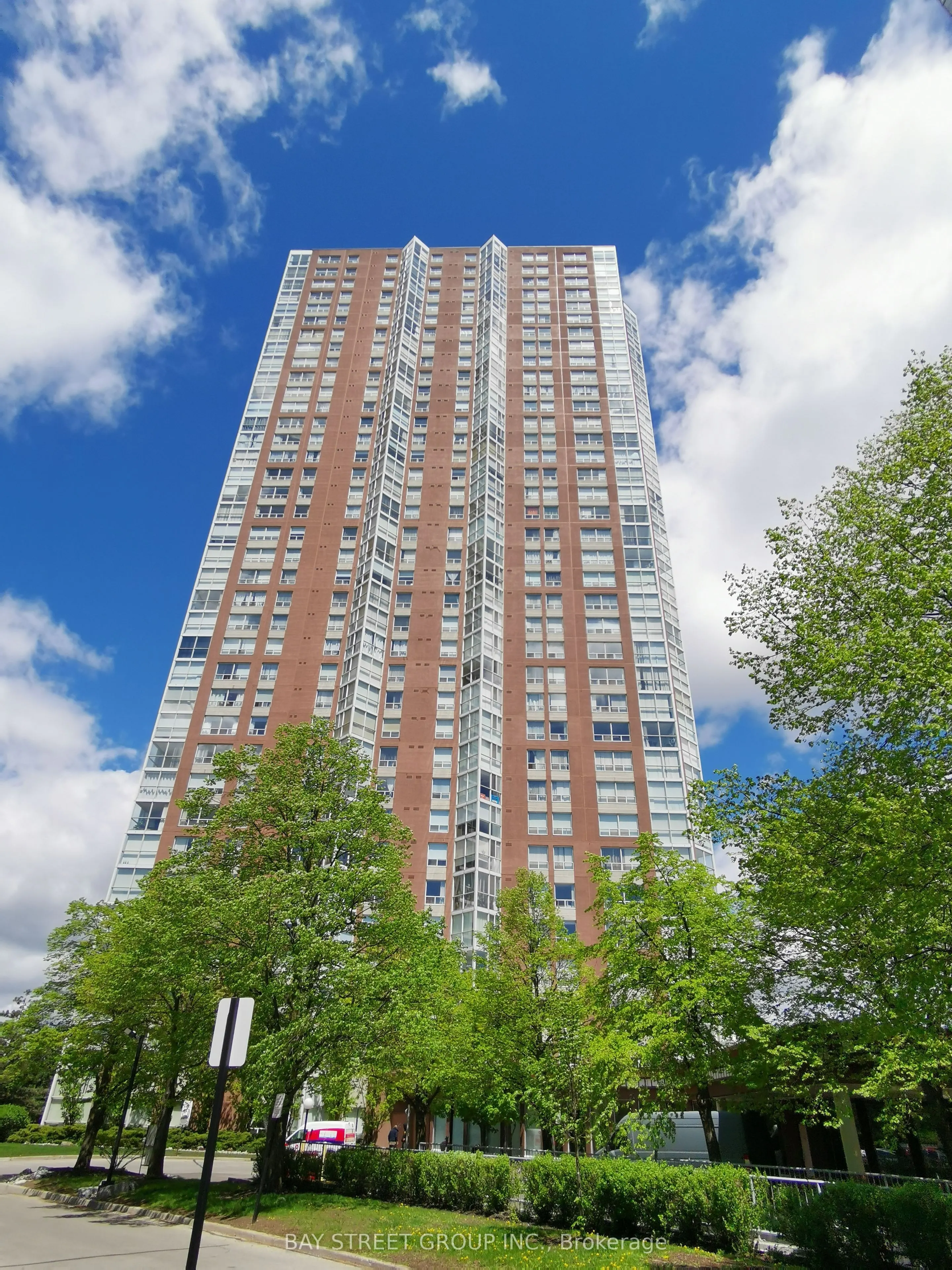 7 Concorde Place, #3710