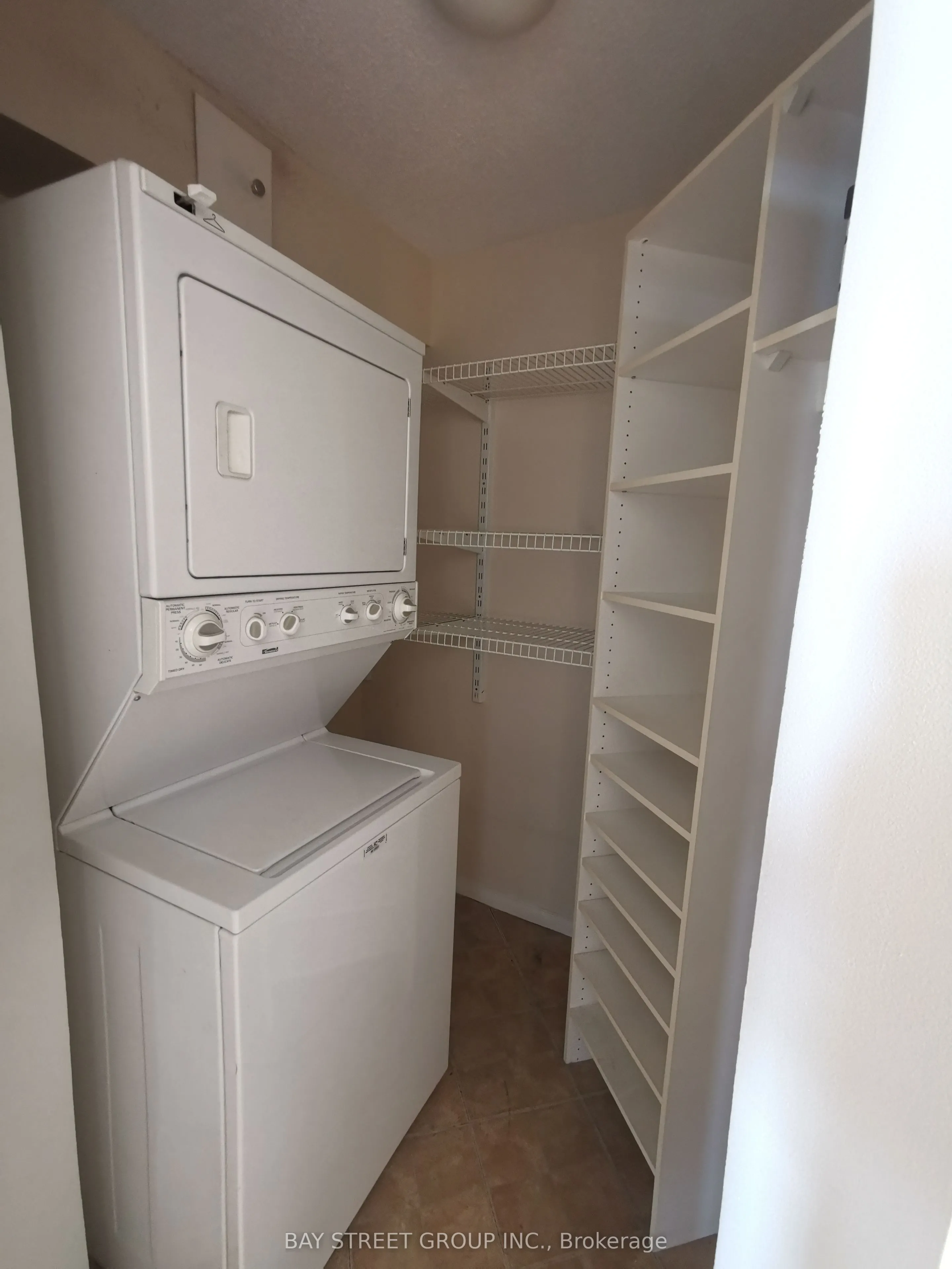 7 Concorde Place, #3710