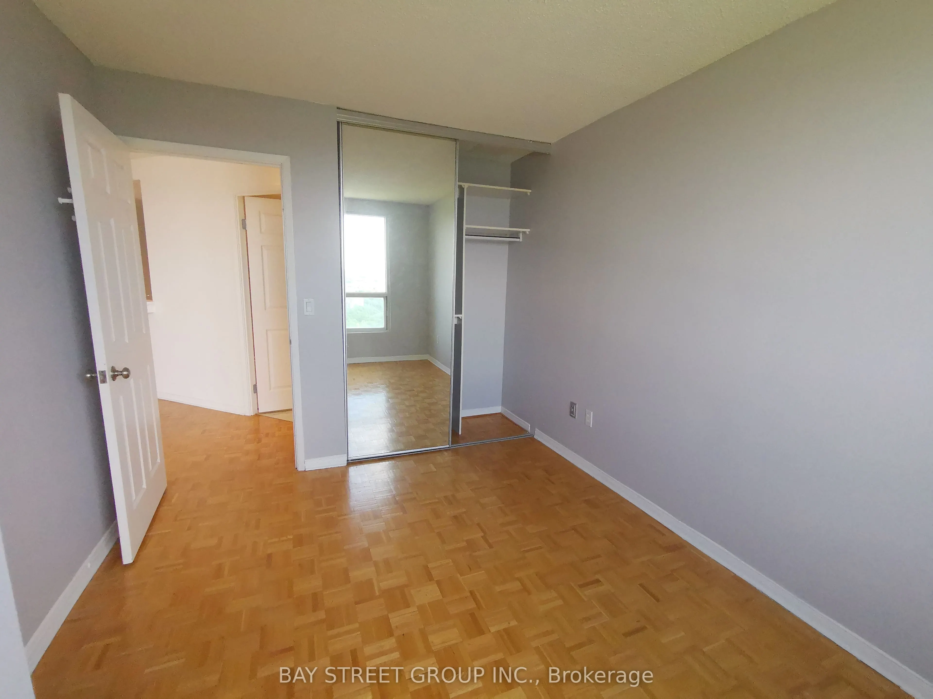 7 Concorde Place, #3710