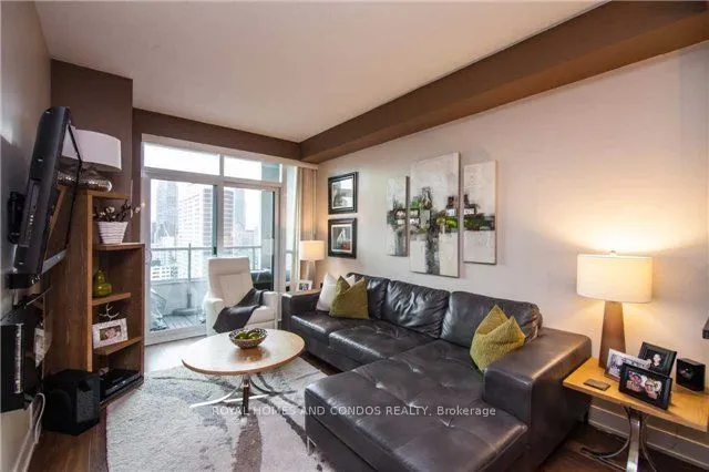 120 Homewood Avenue, #610