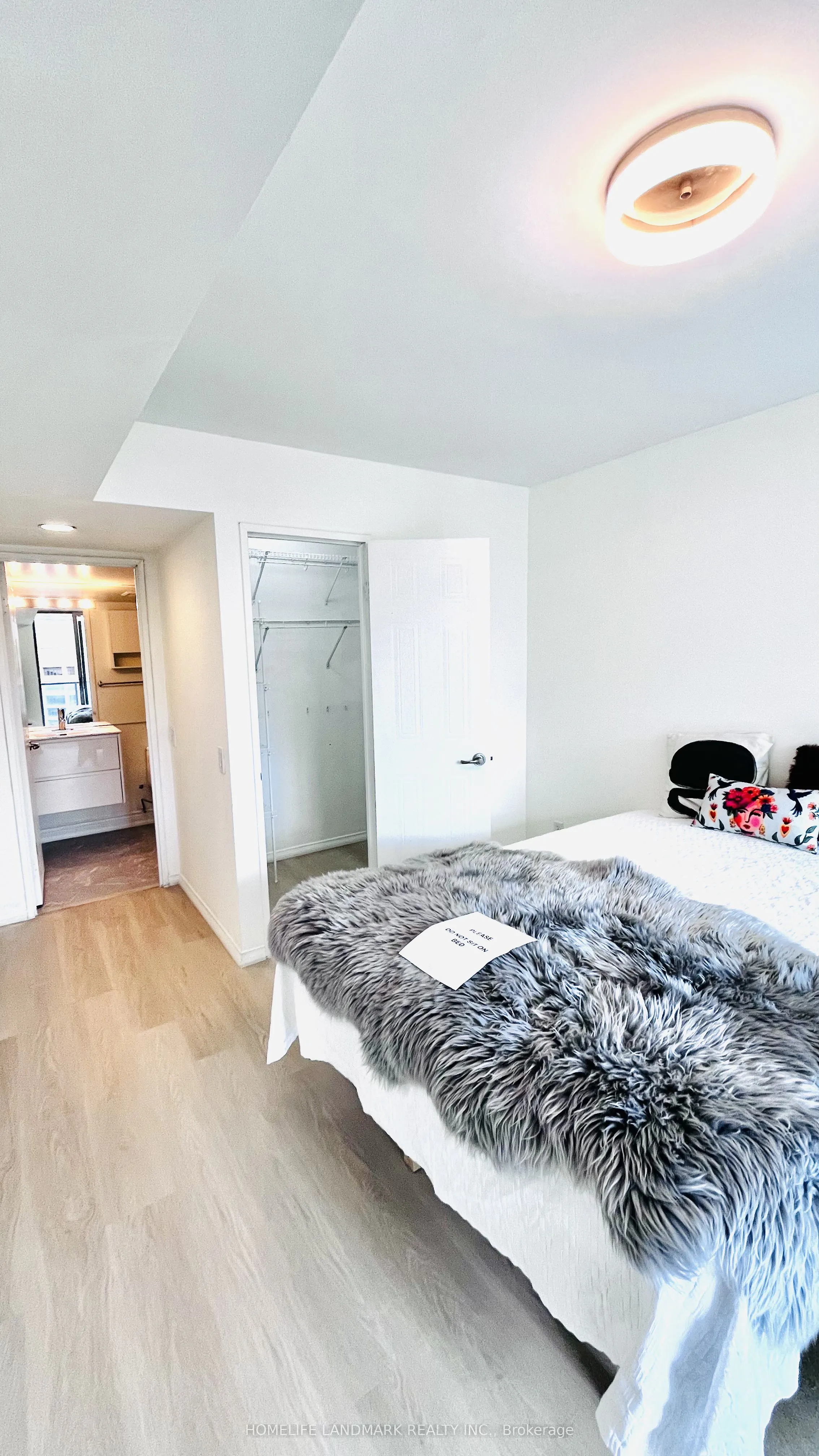 750 Bay Street, #2205