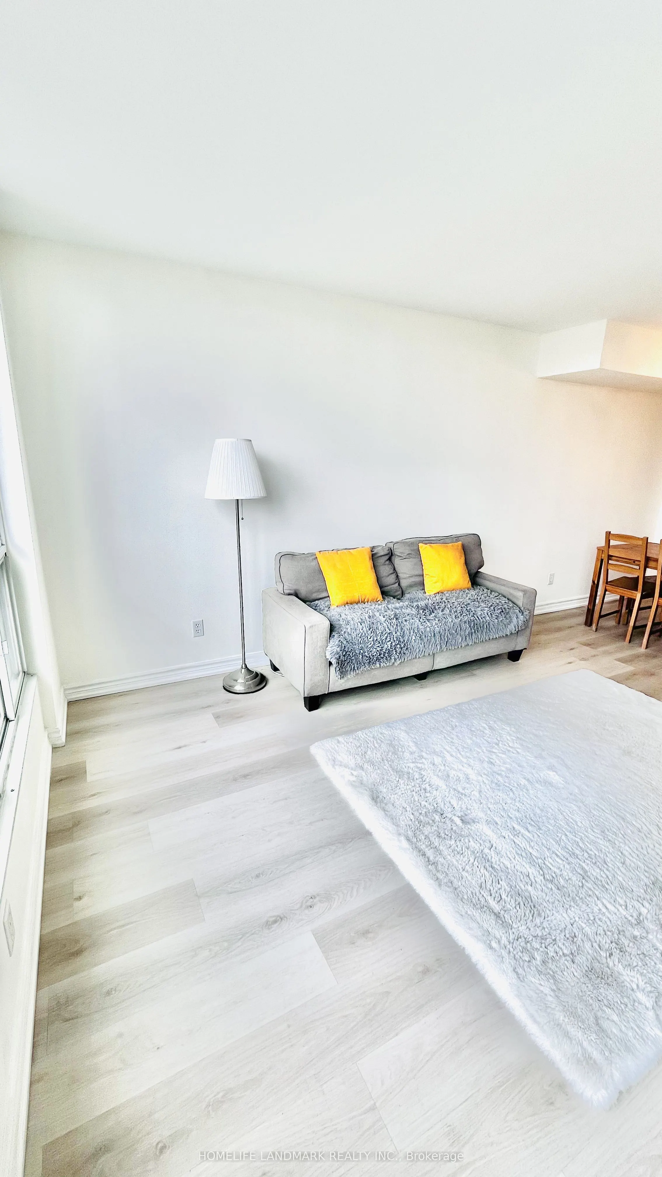 750 Bay Street, #2205