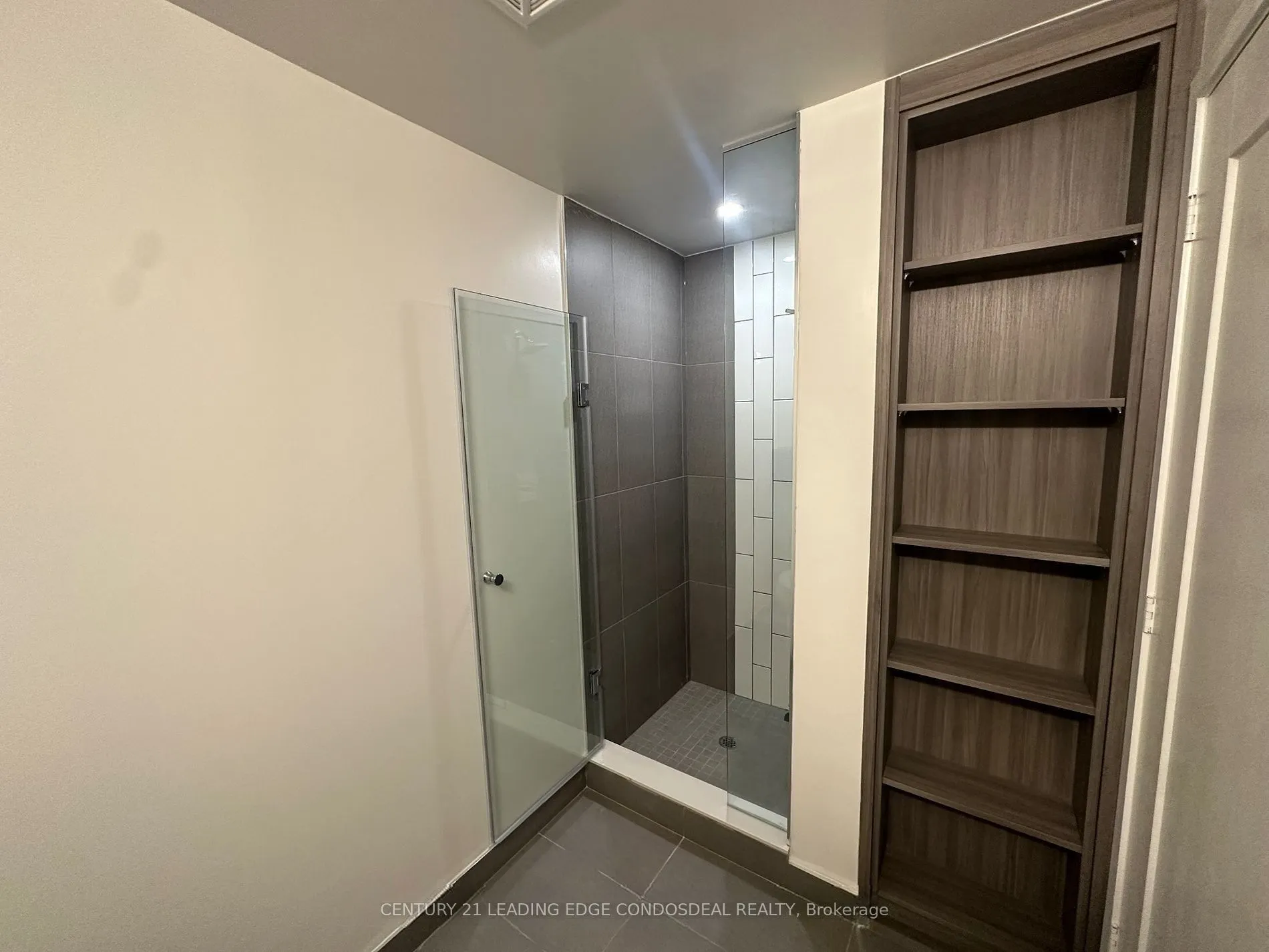 70 Princess Street, #PH3007