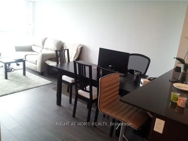 5168 Yonge Street, #2110