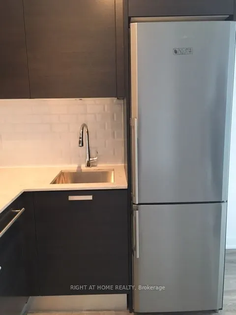 42 Charles Street E, #1406