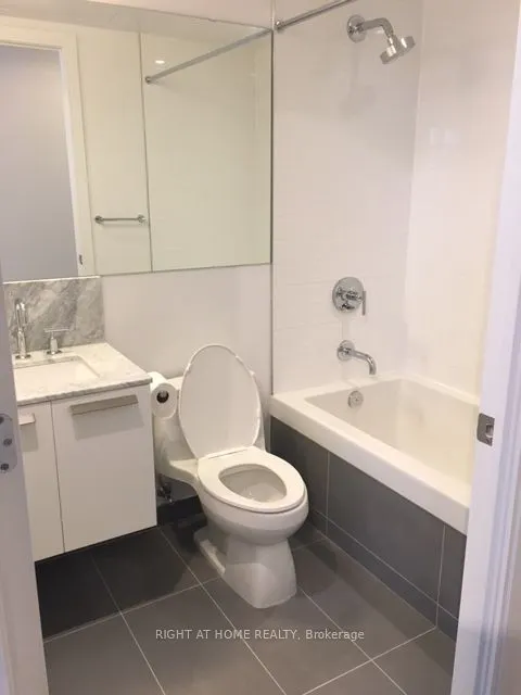 42 Charles Street E, #1406