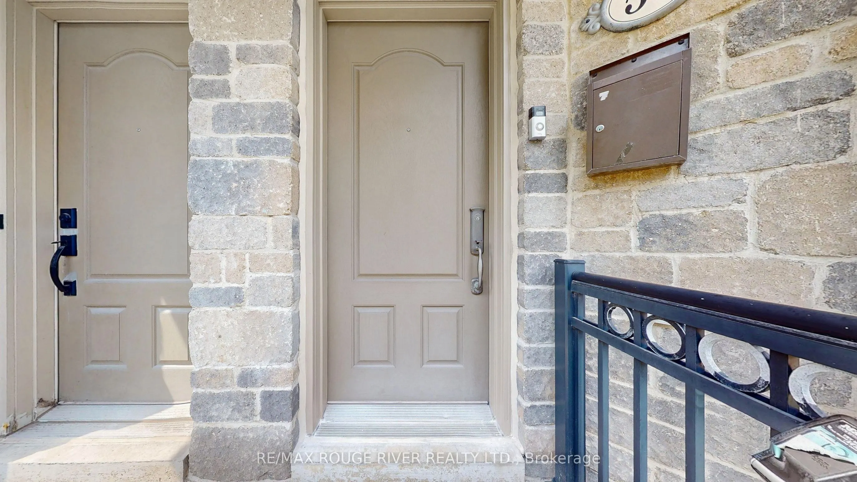 56 Clairtrell Road, #19