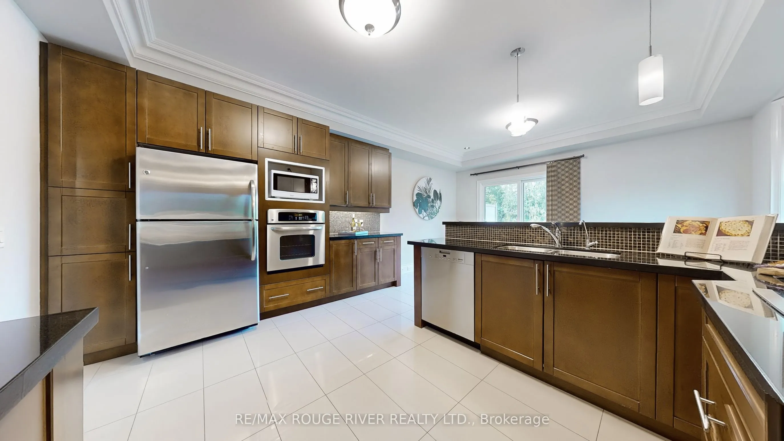 56 Clairtrell Road, #19