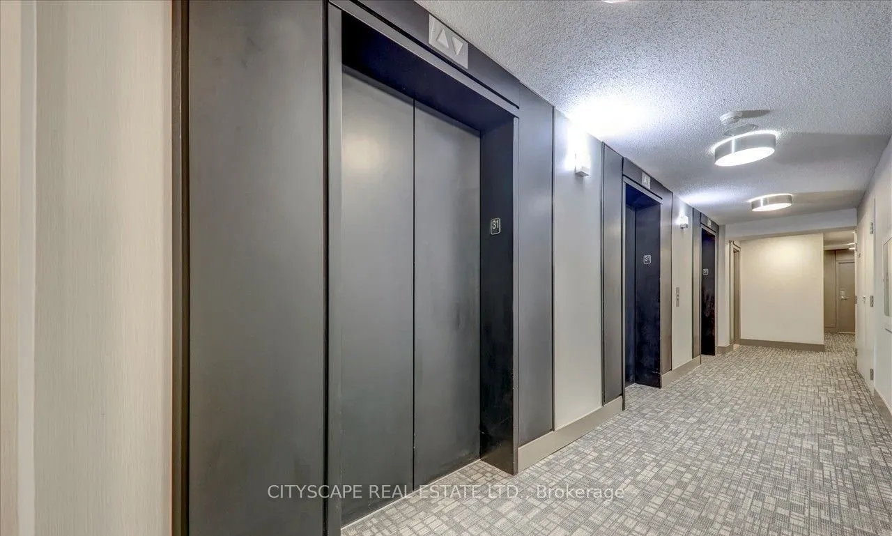 397 Front Street W, #1905