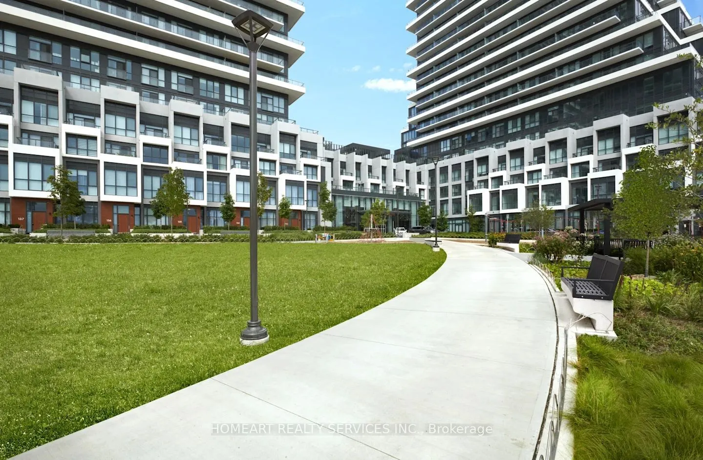 20 Inn On The Park Drive, #1931