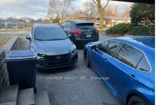 137 Pineway Boulevard, #lower