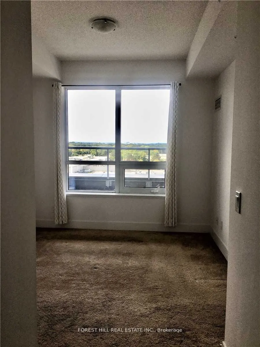 7 Kenaston Garden #716