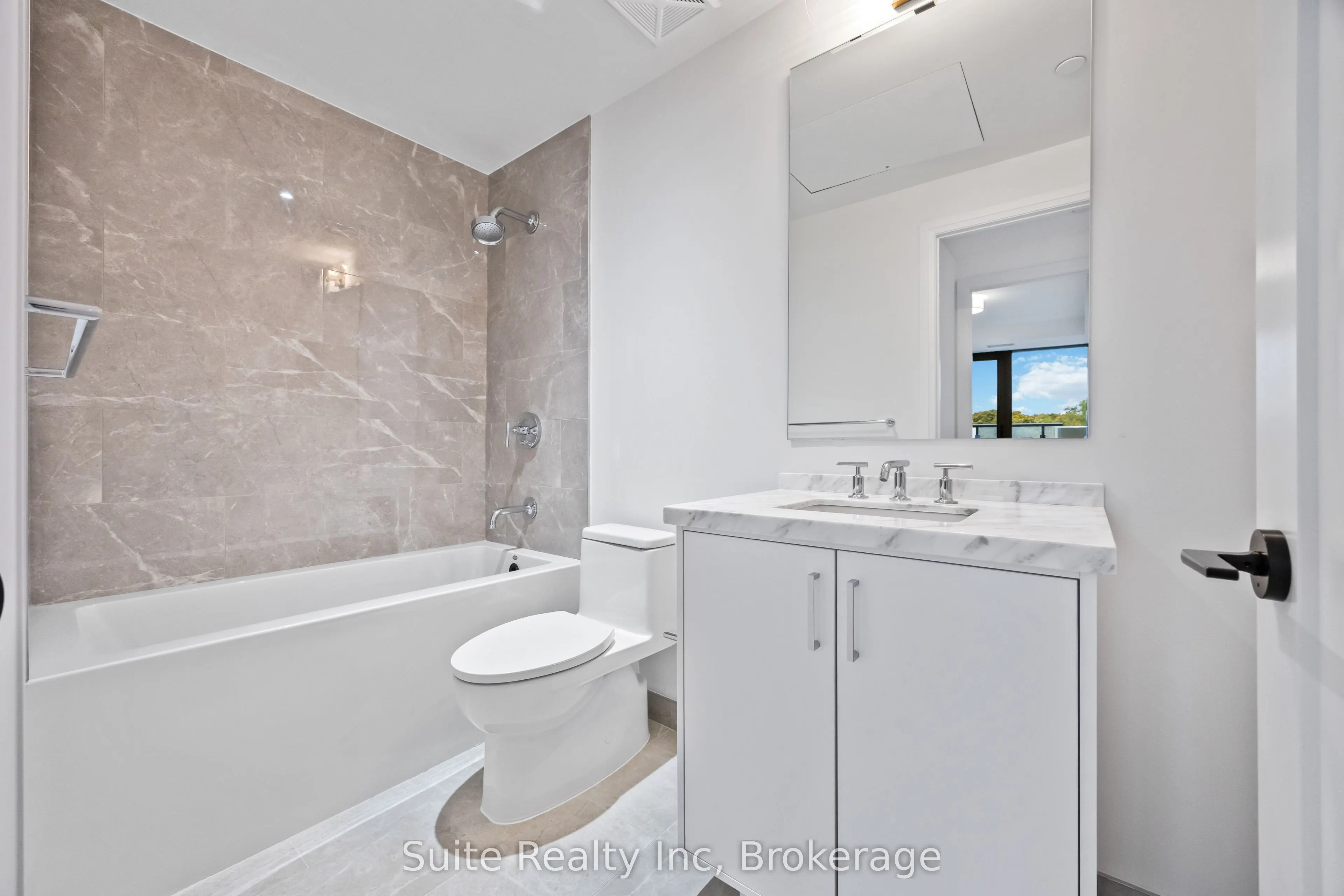 505 Glencairn Avenue #406