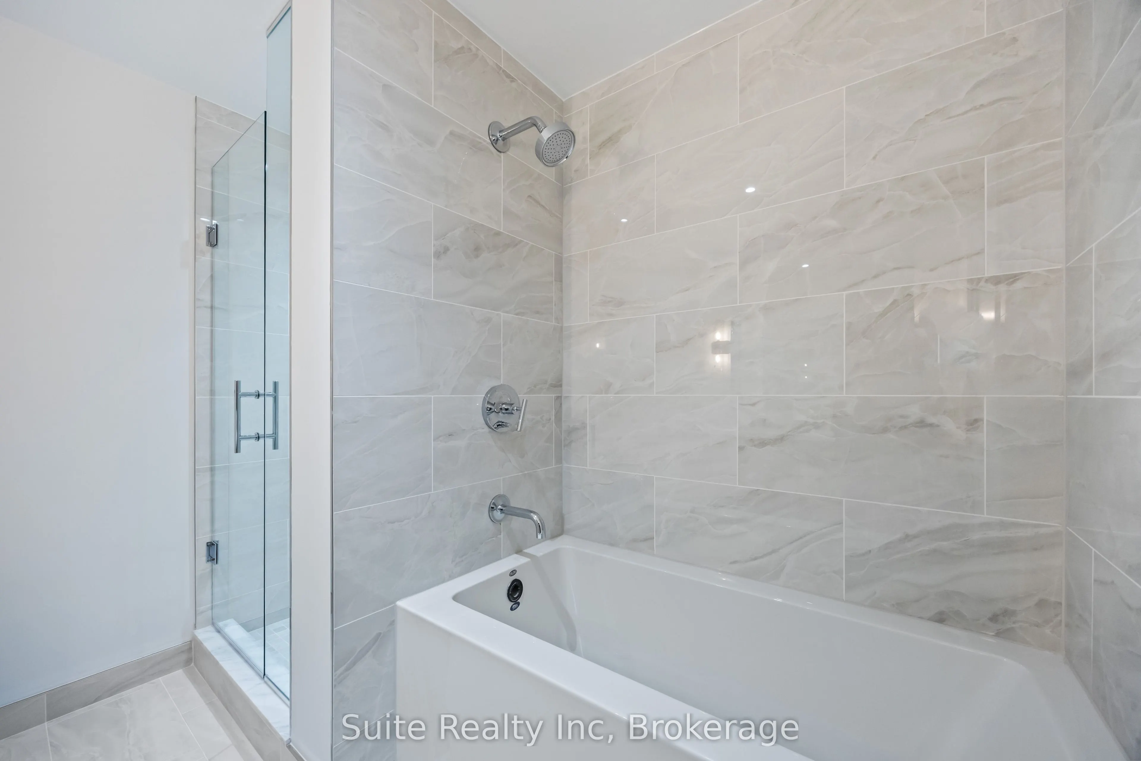 505 Glencairn Avenue #406