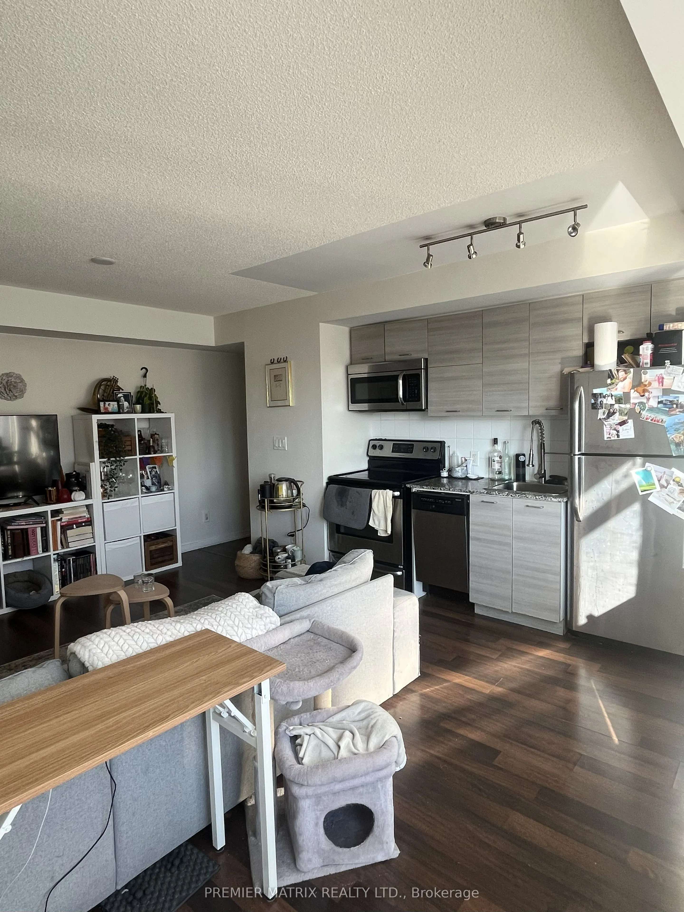 20 Joe Shuster Way #1212