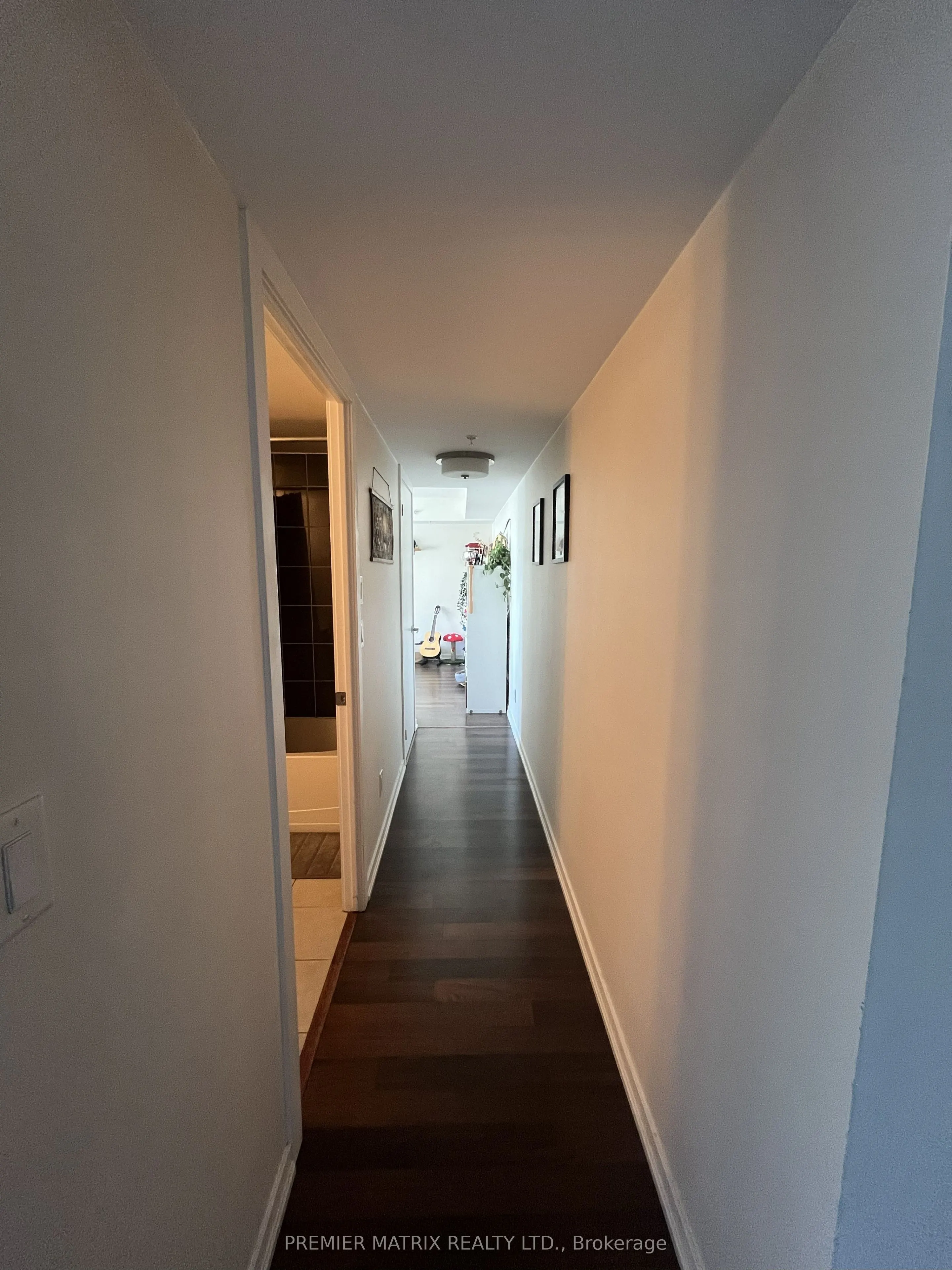 20 Joe Shuster Way #1212