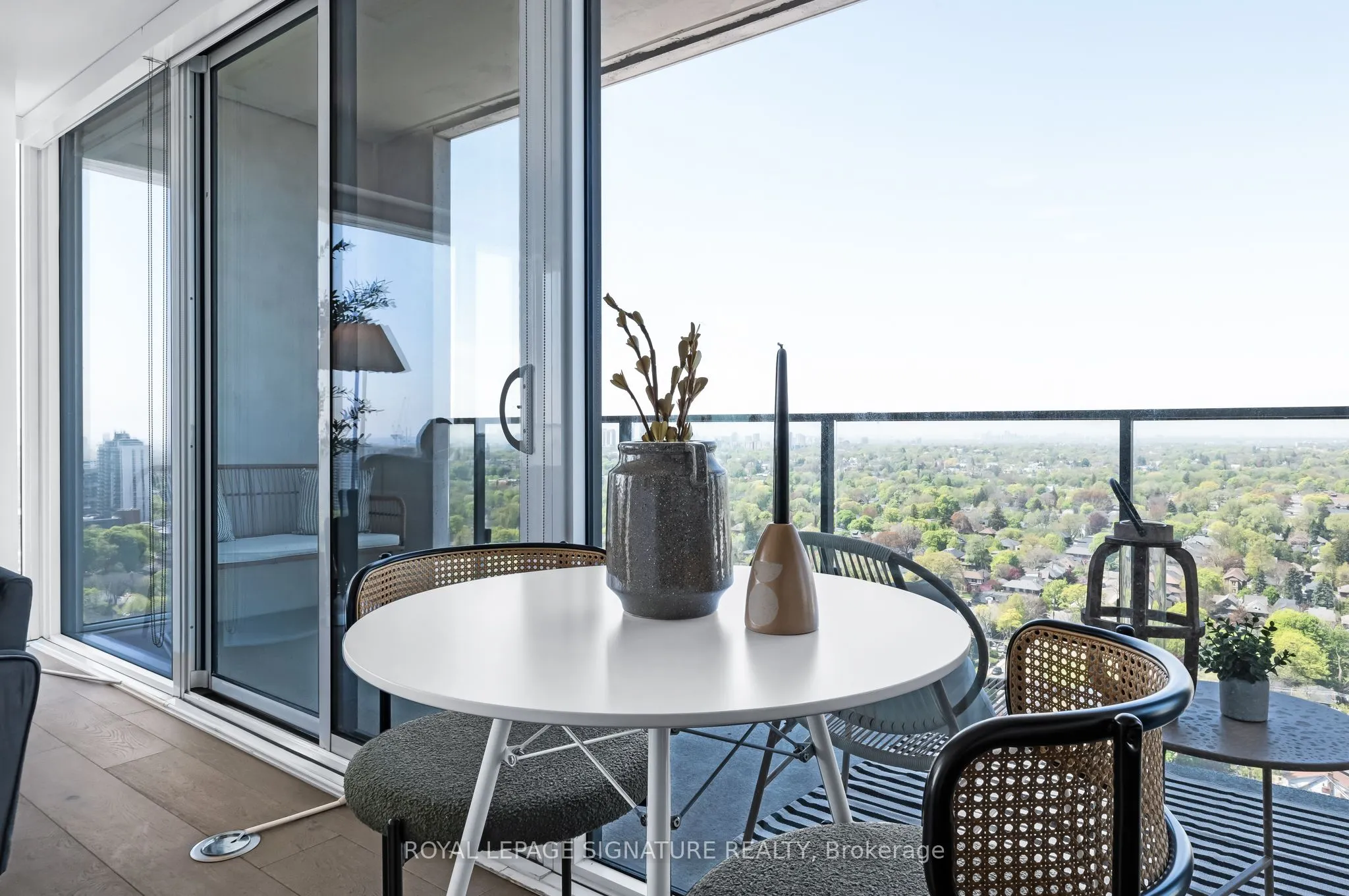 5 Soudan Avenue #2814