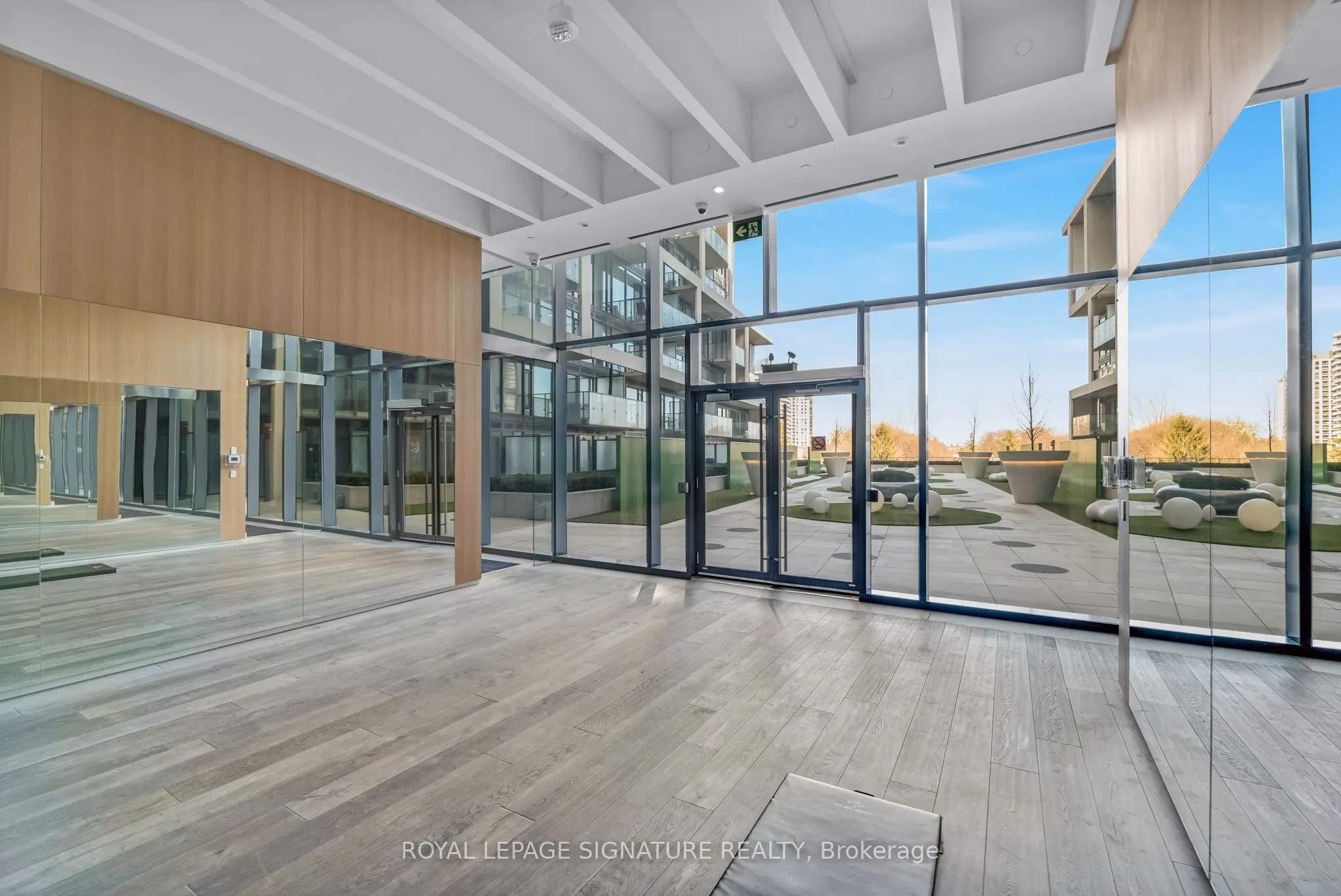 5 Soudan Avenue #2814