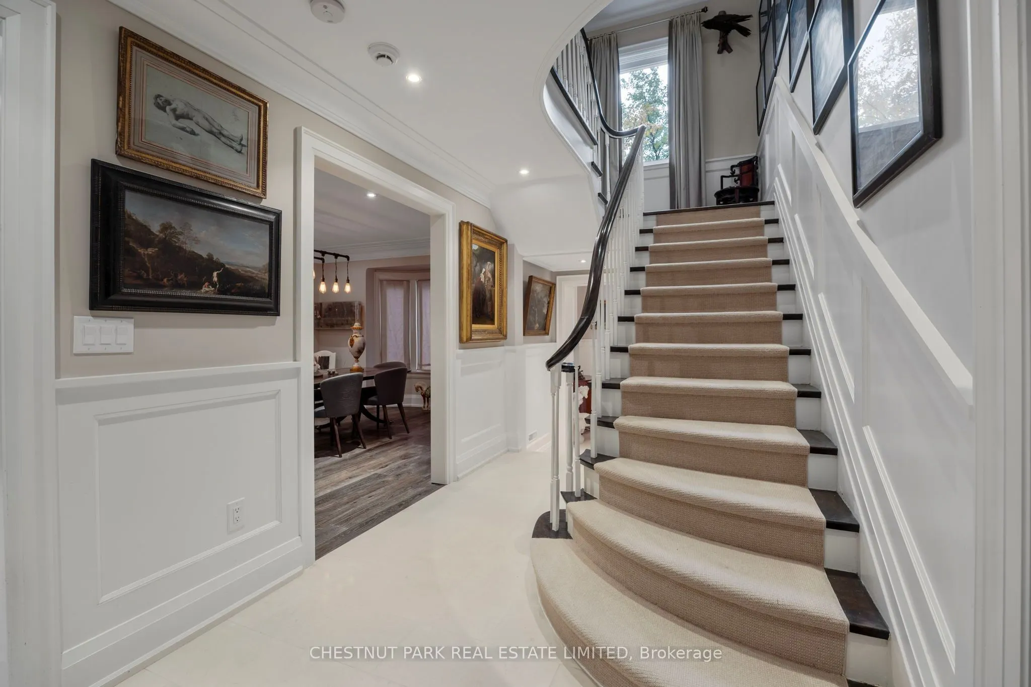 230 Strathallan Wood