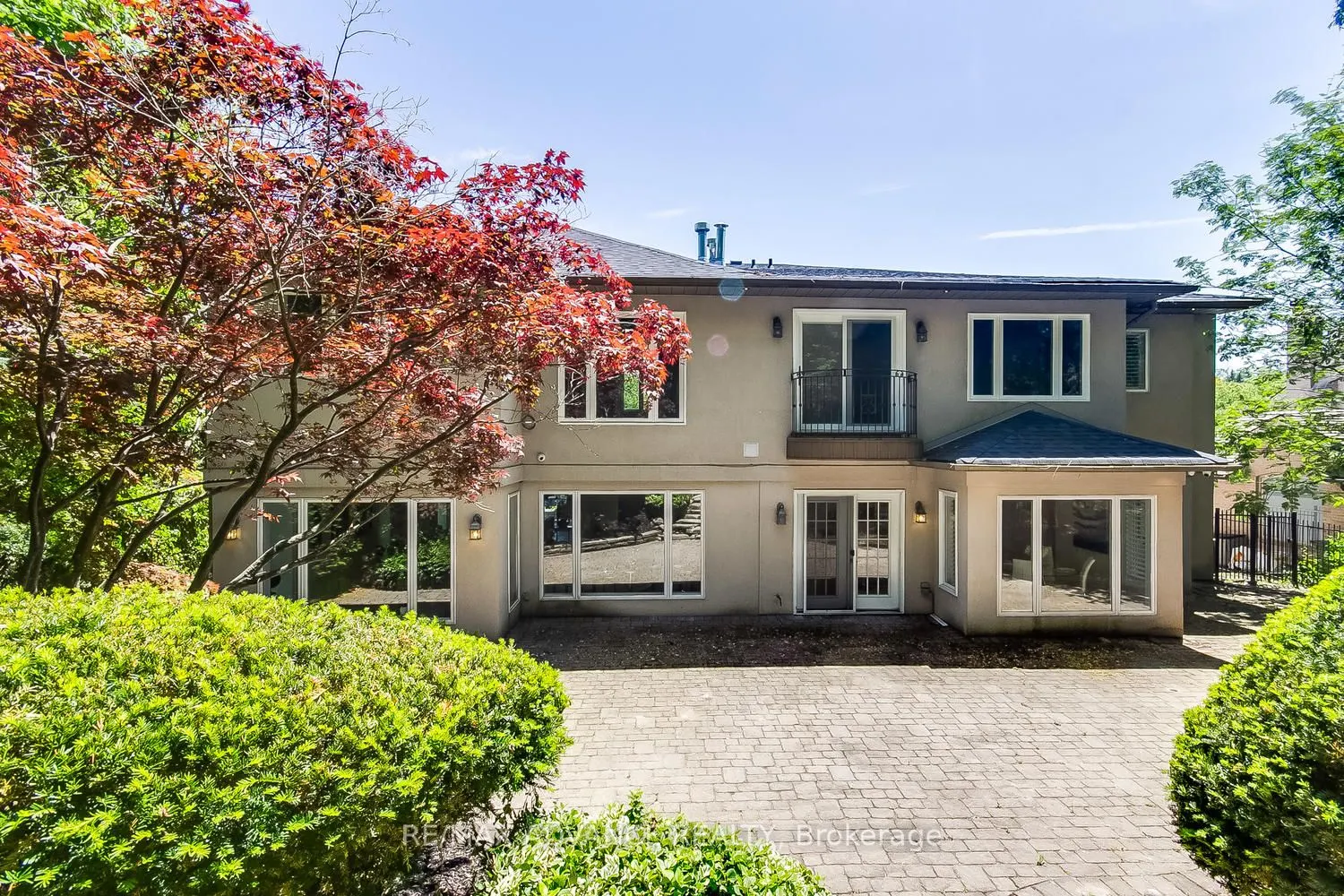 32 Brookfield Road