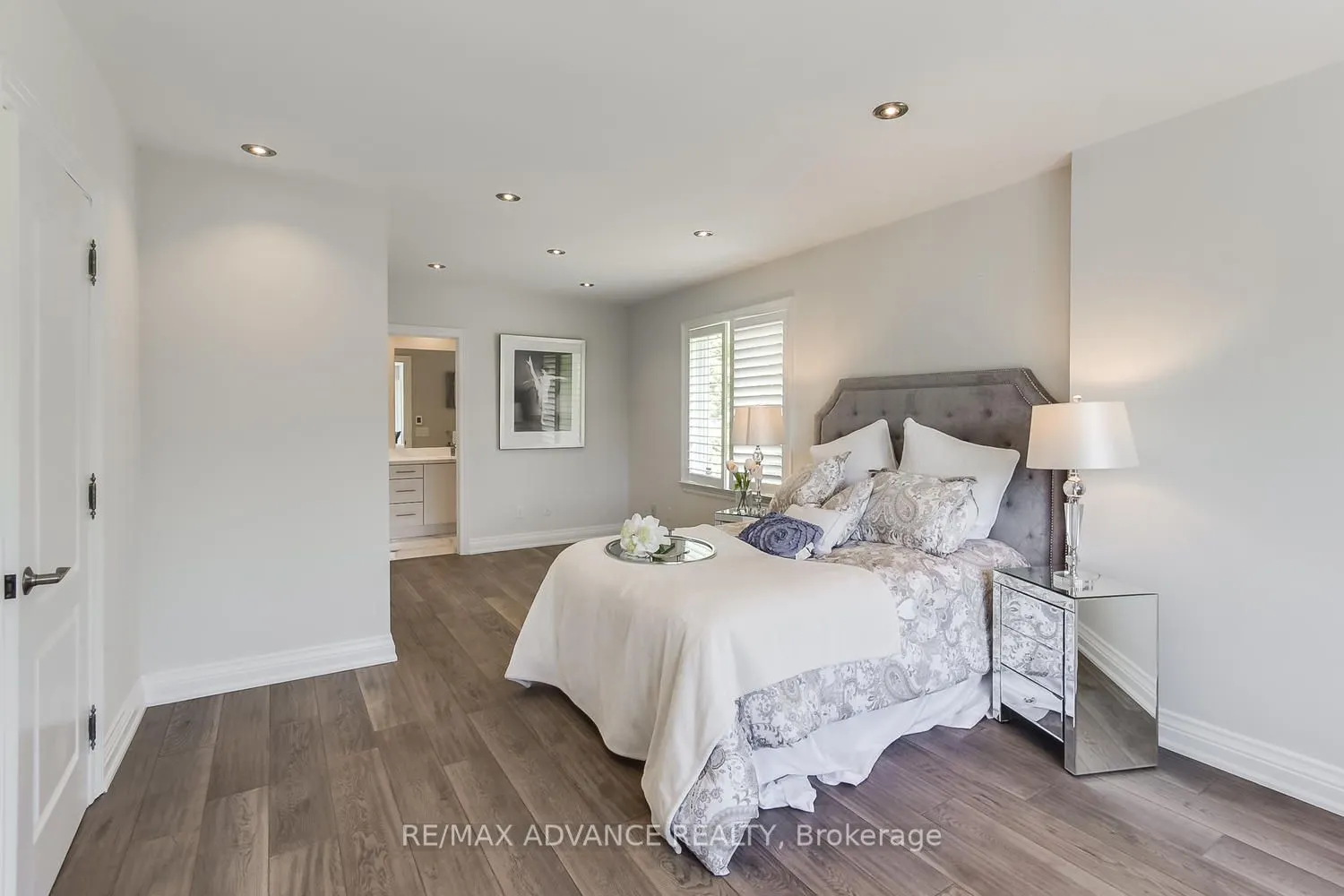 32 Brookfield Road