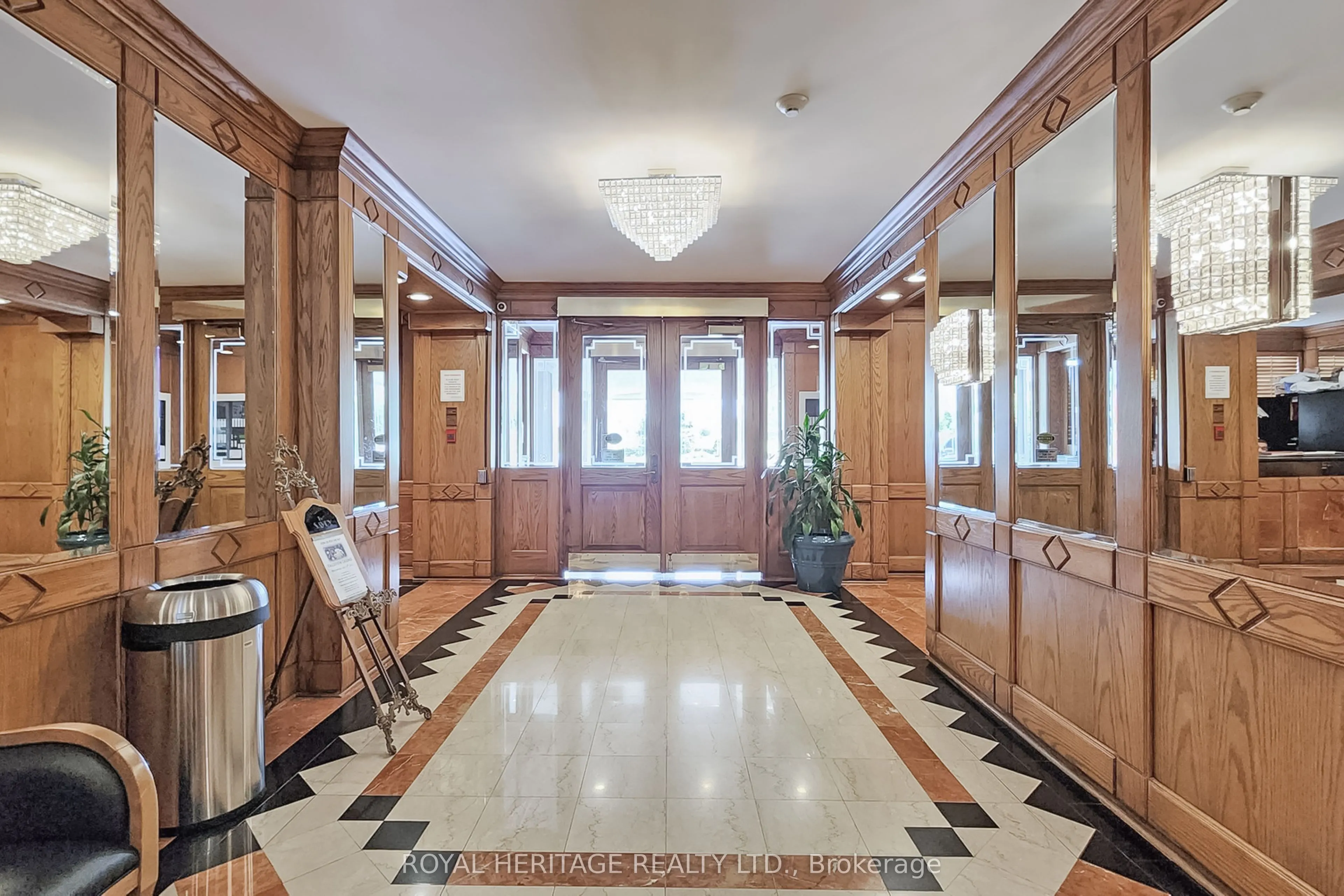 10 Torresdale Avenue #801