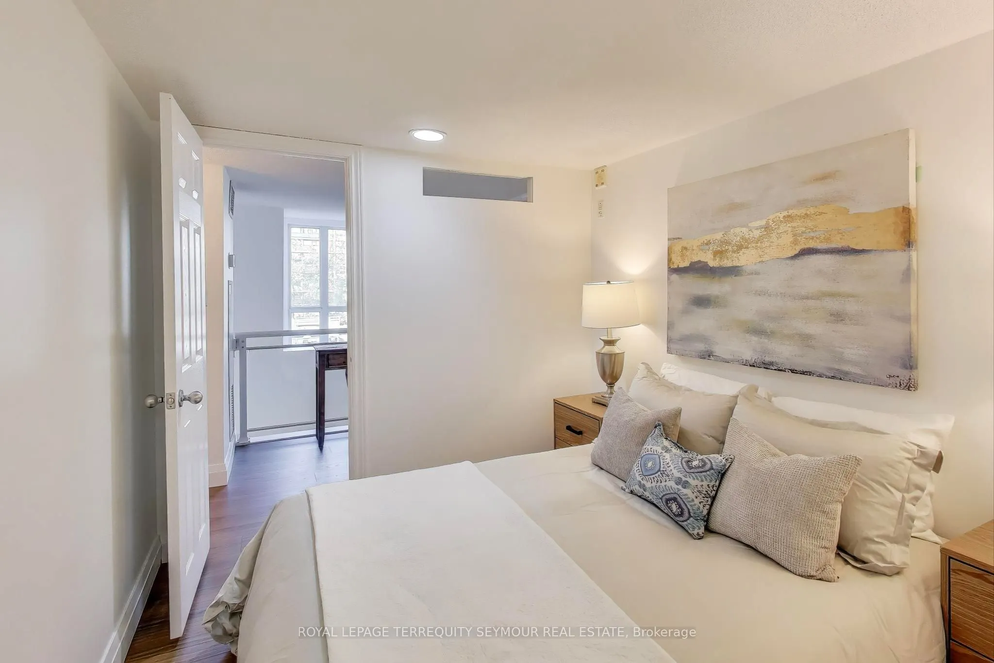 139 Merton Street #448