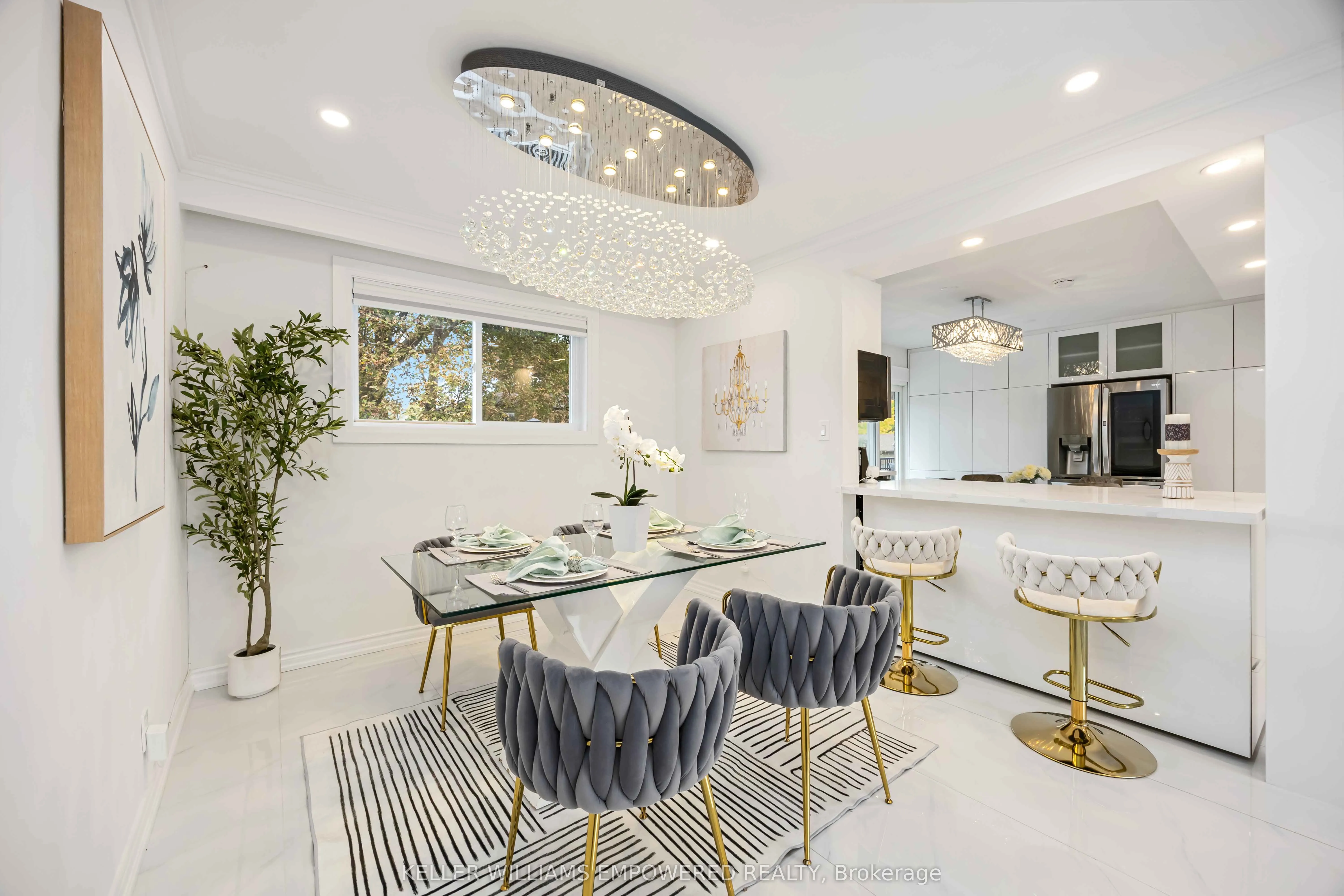 112 Kingslake Road