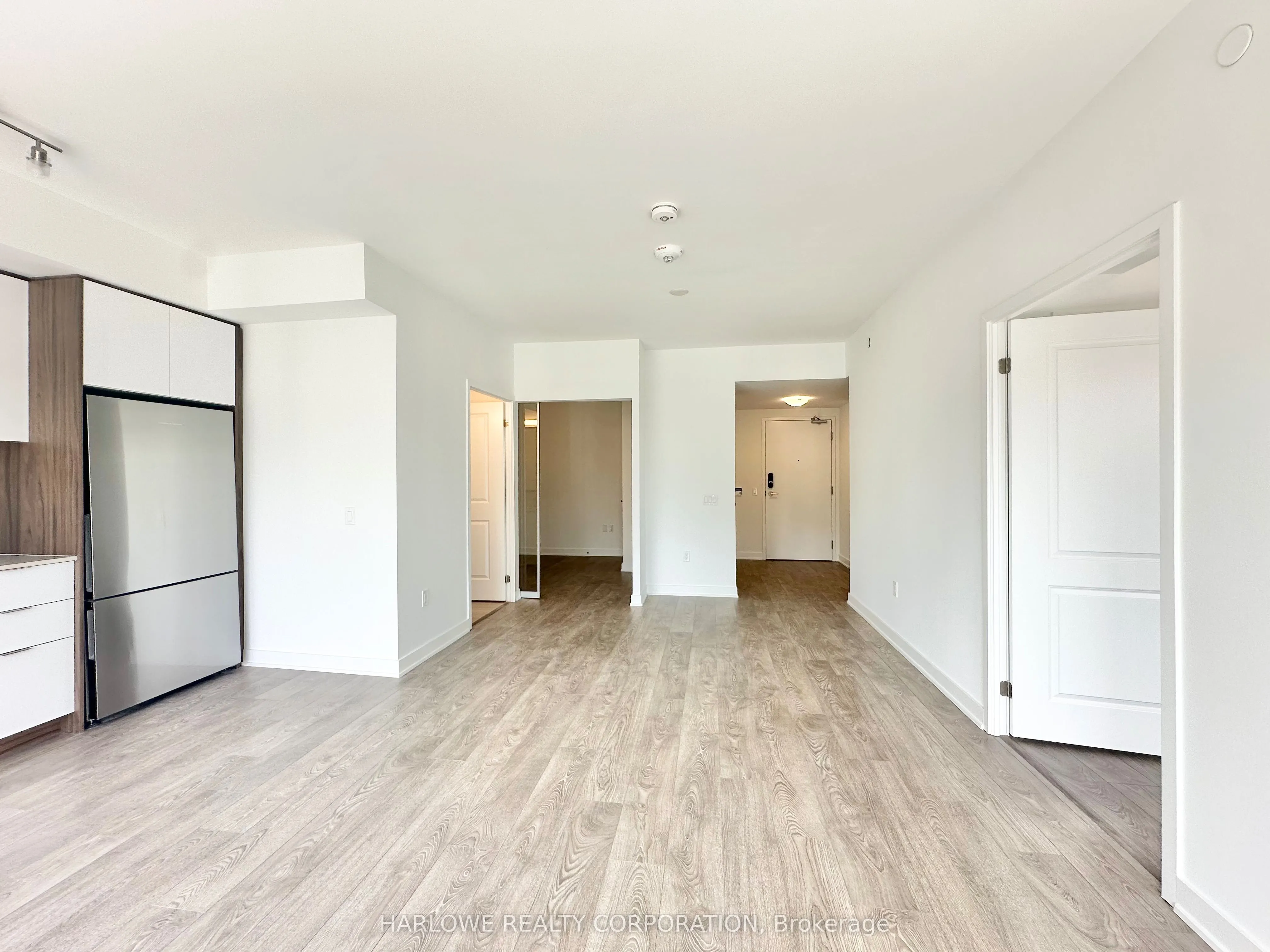 543 Richmond Street W #1008