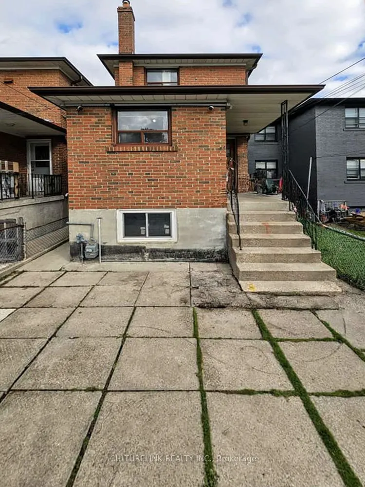 52 Palmerston Avenue