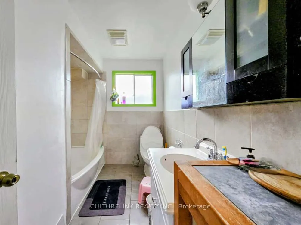 52 Palmerston Avenue
