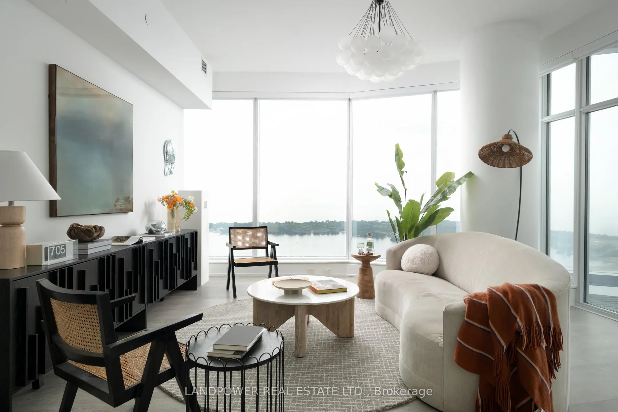 10 York Street #6210