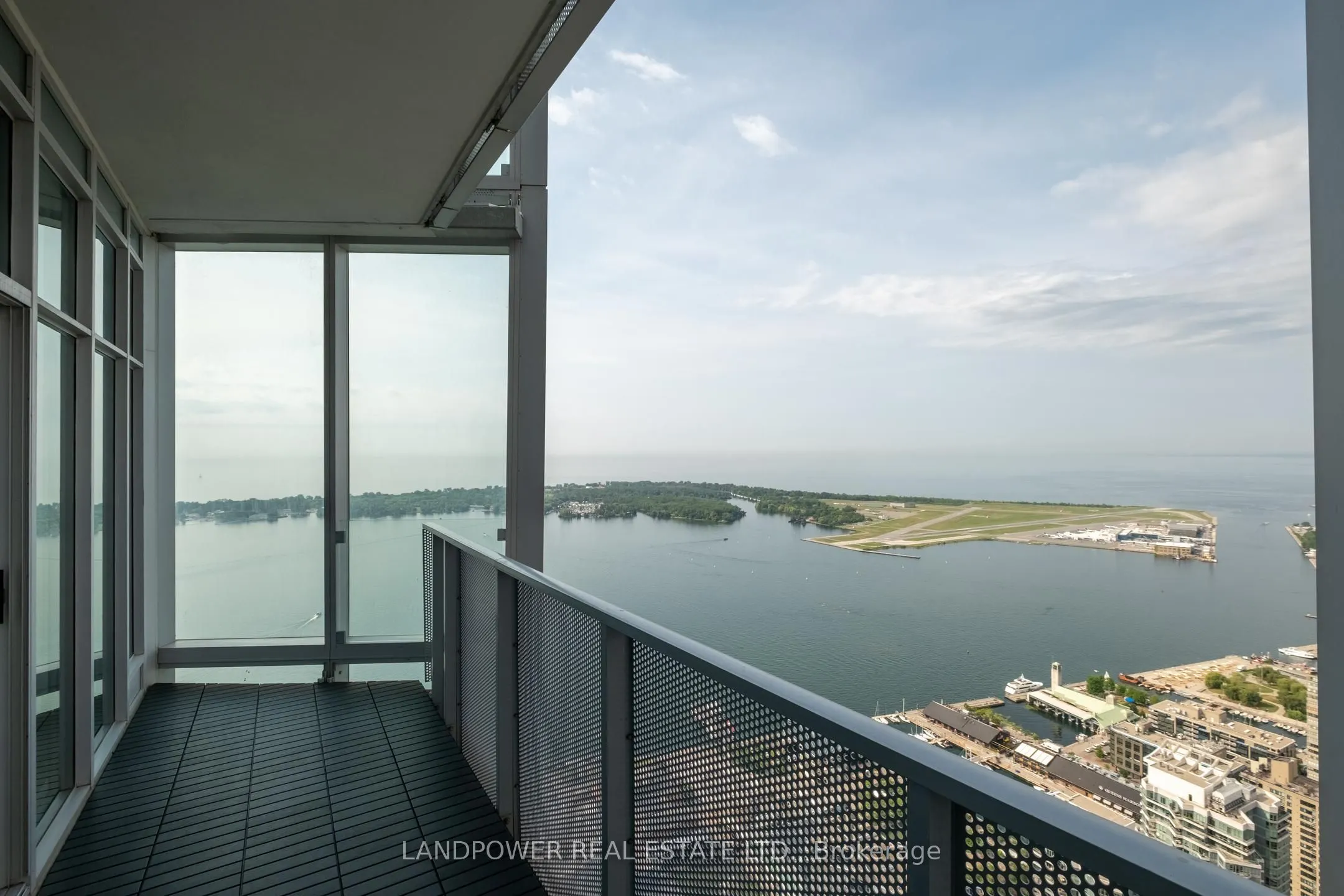 10 York Street #6210