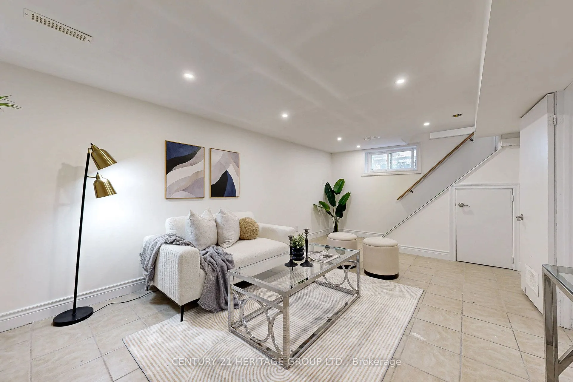 547 Melrose Avenue