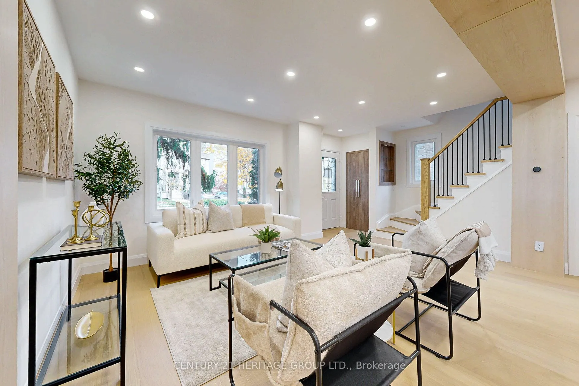 547 Melrose Avenue