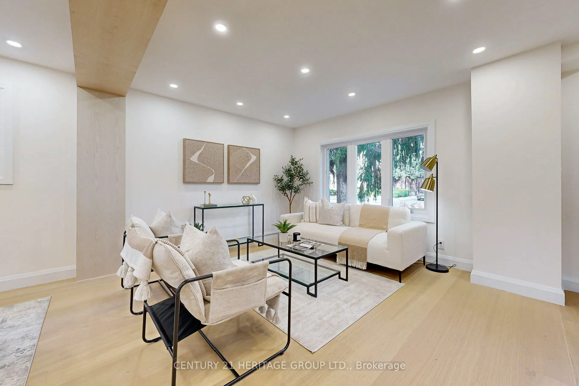 547 Melrose Avenue