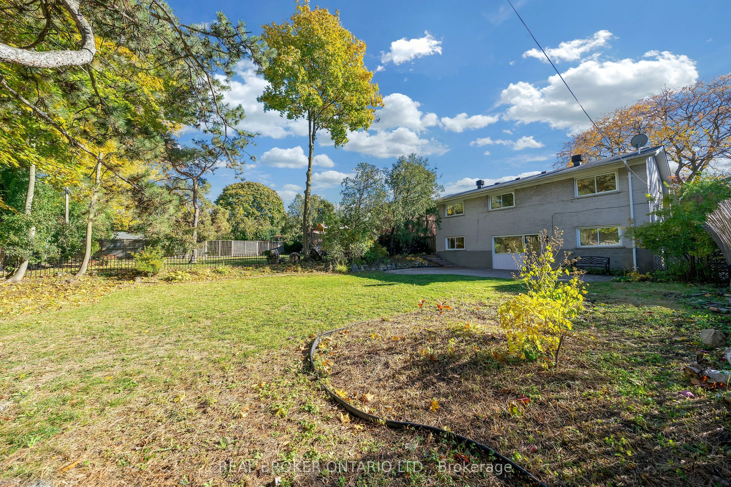36 Marthclare Avenue