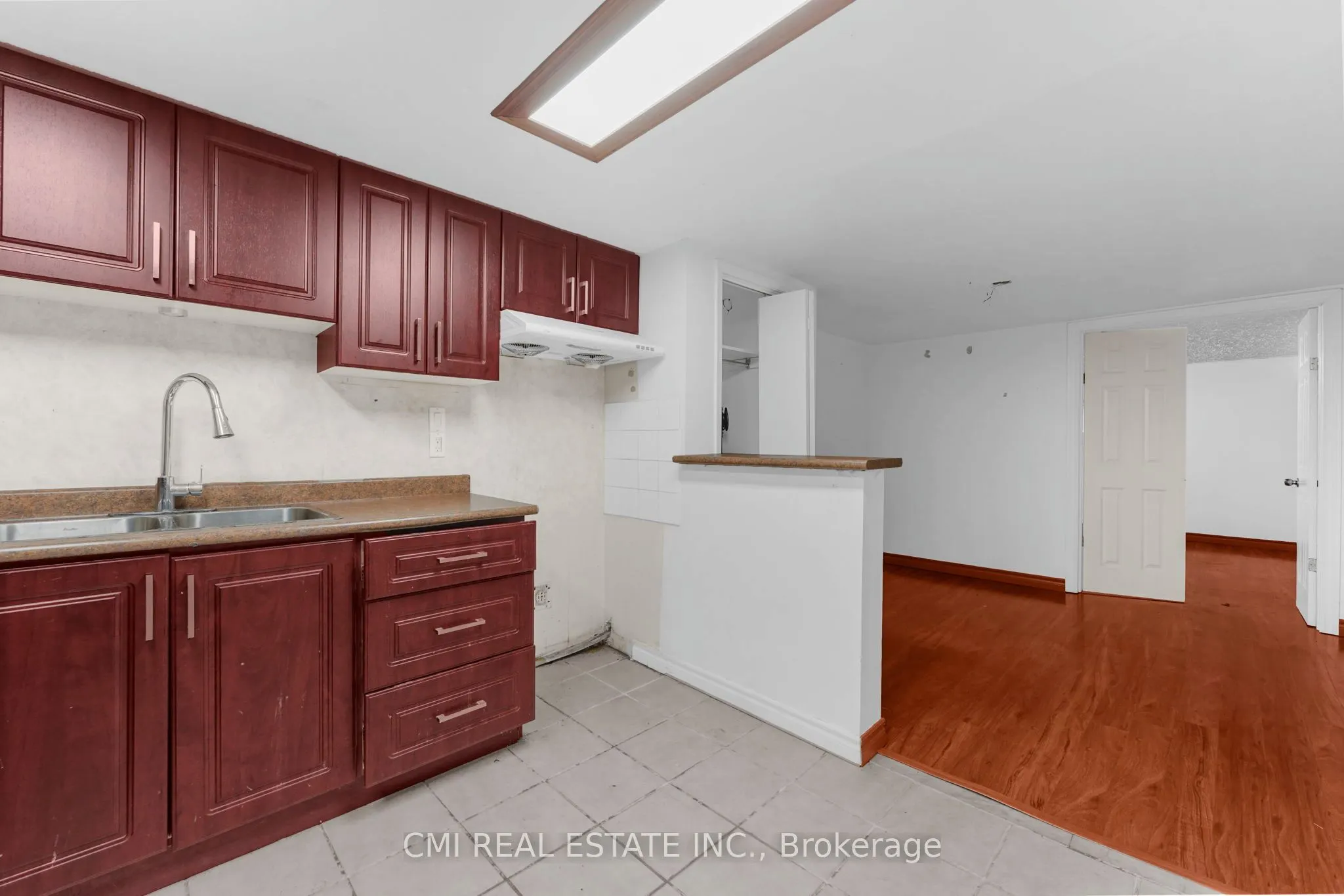 50 Apache Trail